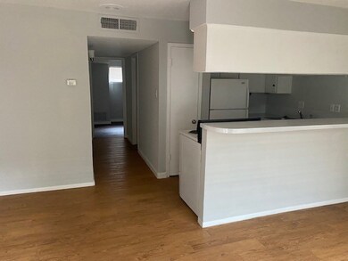 936 Heights Blvd unit 6, Houston, TX 77008 - photo 3