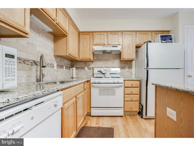 45 Guilford Place, Burlington, NJ 08016 - photo 7