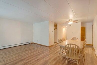 2505 Spring St unit 3304, Woodridge, IL 60517 - photo 3