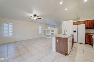 unlisted-address, Goodyear, AZ 85338 - photo 6