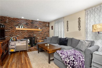 844 Maplewood Ave, Sheffield Lake, OH 44054 - photo 6