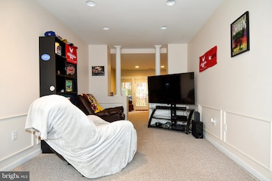 114 Victoria Square, Frederick, MD 21702 - photo 5