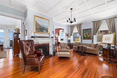 76 Seaview Ave, Cranston, RI 02905 - photo 7