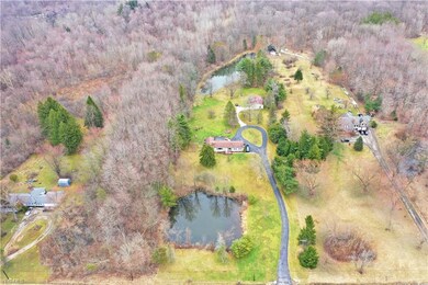 672 N Chillicothe Rd, Aurora, OH 44202 - photo 2