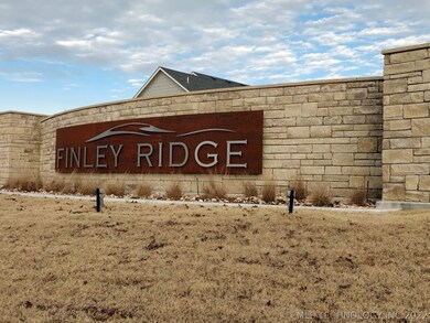 775 E Finley Ridge Dr, Tahlequah, OK 74464 - photo 2