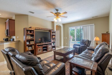 6 109 Spring Glen Dr-1