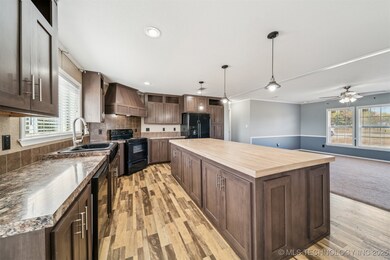 14530 S Prairie Meadows St, Claremore, OK 74017 - photo 5