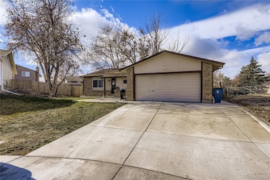 8573 Dover Cir, Arvada, CO 80005 - photo 2