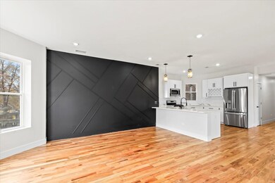 6128 S Rhodes Ave unit 2, Chicago, IL 60637 - photo 2