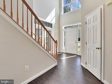 21337 Village Green Cir, Germantown, MD 20876 - photo 3