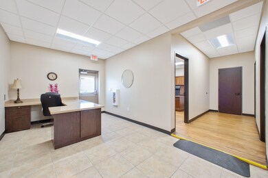 703 Malone St, Tomball, TX 77375 - photo 5