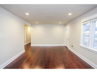 New Recessed Lighting & Vinyl Windows