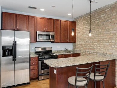 4826 N Hoyne Ave unit 4, Chicago, IL 60625 - photo 7