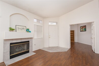  WITH GAS FIREPLACE