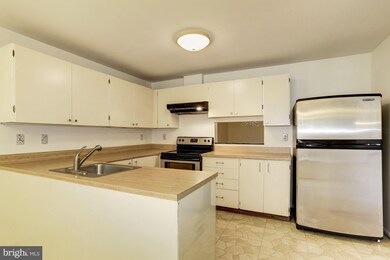 11900 Blue February Way, Columbia, MD 21044 - photo 5