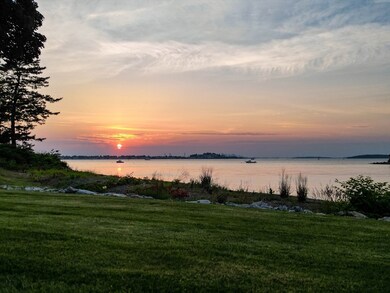 300 River St unit 4, North Weymouth, MA 02191 - photo 4