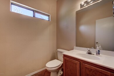 10421 E Bonnell St-21