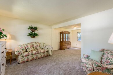 1731 Rushing Way 021