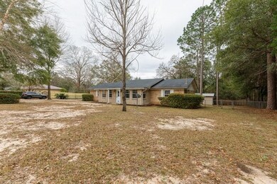 01_120PhillipsDr_2001_FlexMLS800x600_800