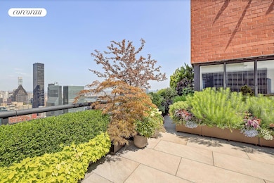 The Highpoint unit PH2A, New York, NY 10016 - photo 3