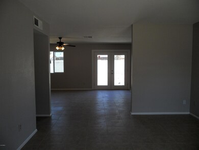 2434 E Intrepid Ave, Mesa, AZ 85204 - photo 3