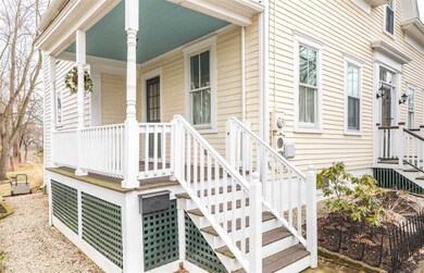 295 Thornton St, Portsmouth, NH 03801 - photo 4