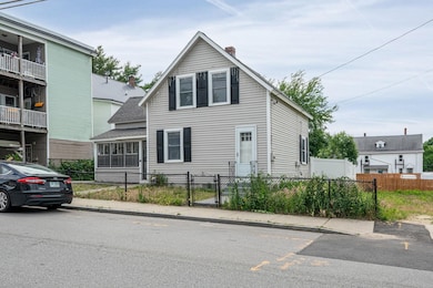 54 Chandler St, Nashua, NH 03064 - photo 4