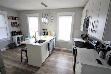 125 Weare St, Lawrence, MA 01843 - photo 3