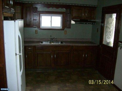 1448 Friedensburg Rd, Reading, PA 19606 - photo 5