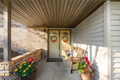 3189 Meadow Ln NE, Warren, OH 44483 - photo 5