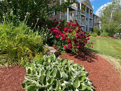 383 Huse Rd unit 3, Manchester, NH 03103 - photo 5