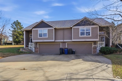 1549 Legend Trail Dr unit A, Lawrence, KS 66047 - photo 2