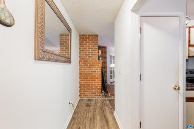 109 Turtle Creek Rd unit 7, Charlottesville, VA 22901 - photo 6