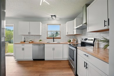 6-web-or-mls-3146-andy-terrace