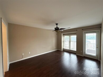9801 Emerald Point Dr unit 12, Charlotte, NC 28278 - photo 7