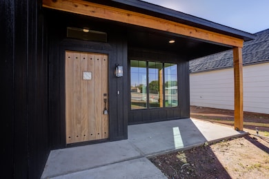 305 SW Avenue L, Seminole, TX 79360 - photo 6