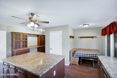 Right Kitchen