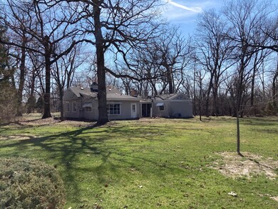 380 N River Glen Ave, Elmhurst, IL 60126 - photo 4