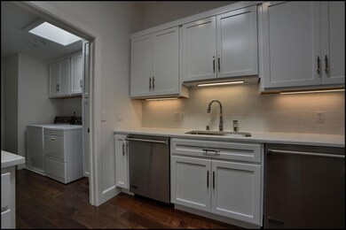 6006 Balcones unit 3-36