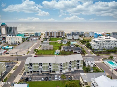 200 Lake Park Blvd-11