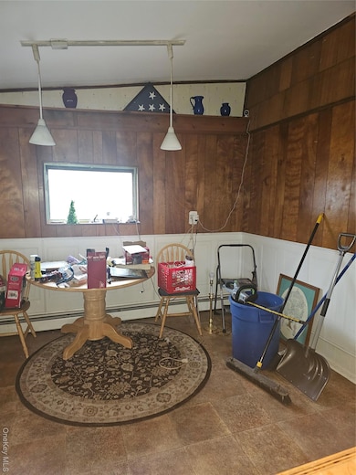 49 Arnold Ave, West Babylon, NY 11704 - photo 6