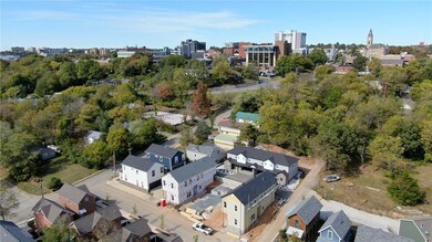 134 E South St, Fayetteville, AR 72701 - photo 4