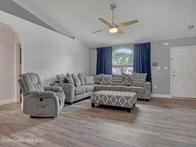 5233 Carrick (7)