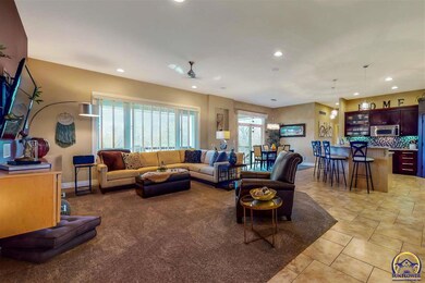 5019 SW Knudsen Rd, Topeka, KS 66610 - photo 7