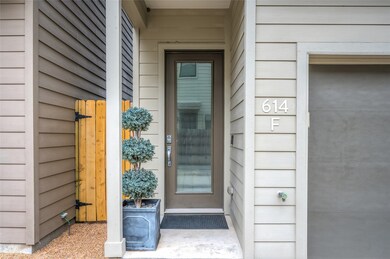 614 Thornton Rd unit F, Houston, TX 77018 - photo 4