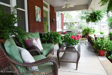 FRONT PORCH -2