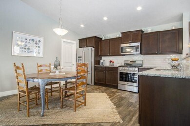 TPB072-i1750-Kitchen2