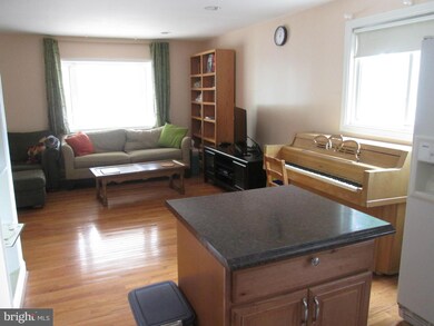 13202 Justice Rd, Rockville, MD 20853 - photo 6