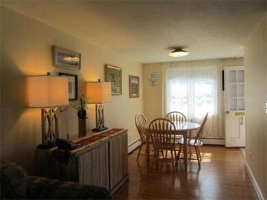 58 Emerson Gardens Rd, Lexington, MA 02420 - photo 4