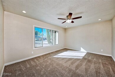 806 E Drake Dr, Tempe, AZ 85283 - photo 4